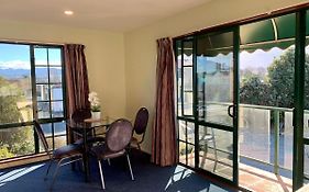 112 On Beach - 3 Bedroom Apartment